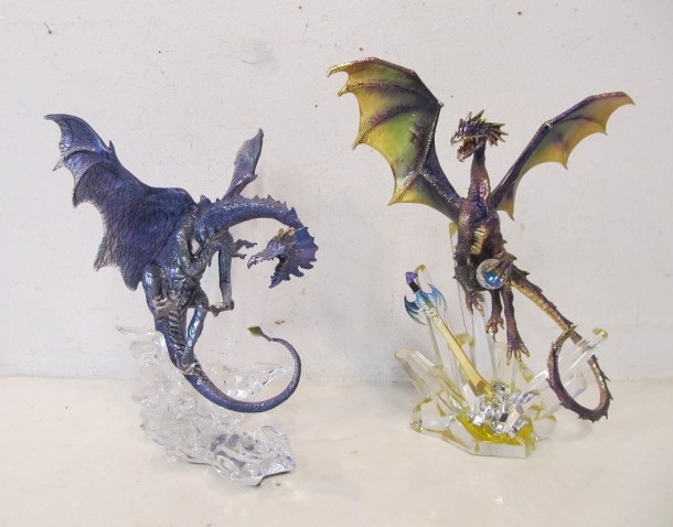 lot 95 image: Large 12 & 13 Dragon Statues w Real Crystal Bases
