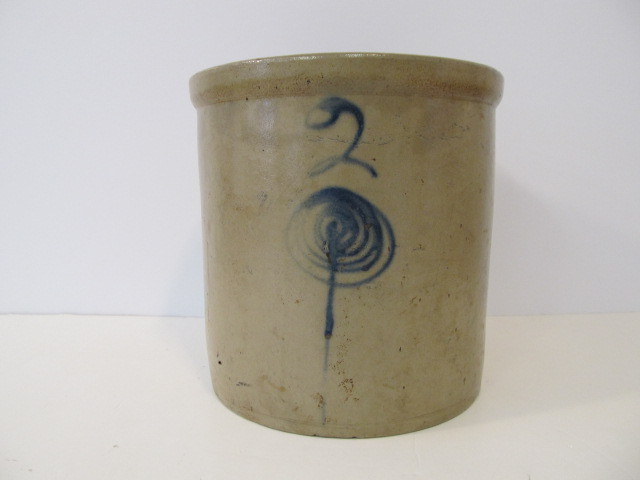lot 121 image: Antique Salt Glaze Stoneware 2 Gallon Bee Sting Crock