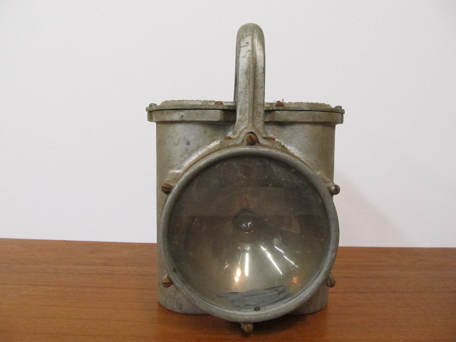 lot 136 image: Old Vintage FAIRMONT Railway Motors Inc Trouble Shooter Railroad Lamp