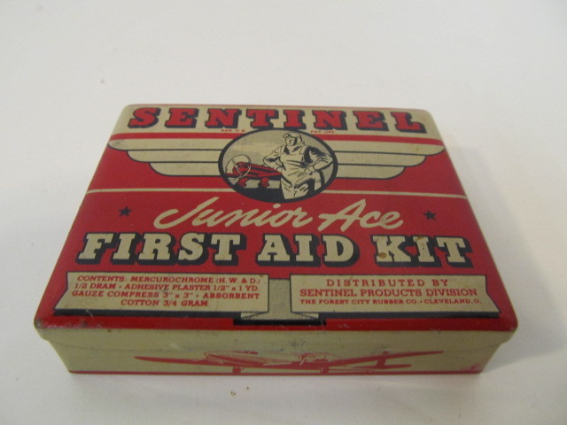 lot 141 image: Vintage SENTINEL Junior Ace First Aid Metal Tin