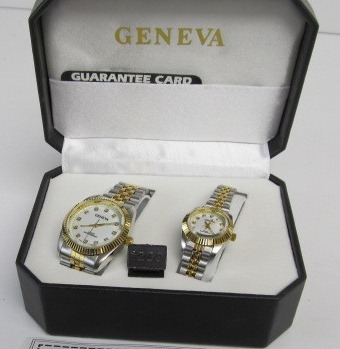 lot 77 image: BRAND NEW Mens & Womens GENEVA Watches
