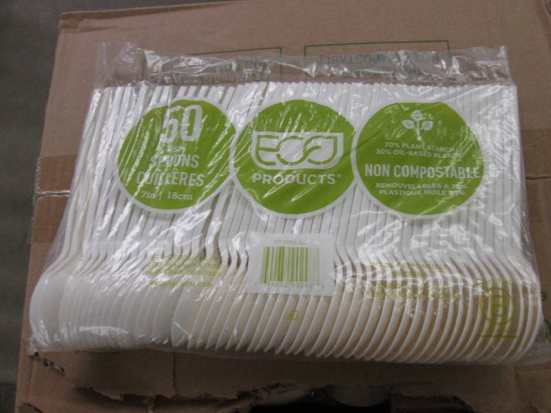 lot 10 image: Case of Plant Starch Spoons 1000 ct...