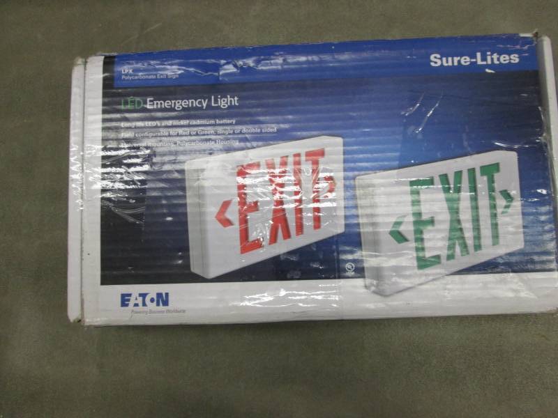 lot 56 image: Sure-Lites LPX Series 1.04-Watt Whi...