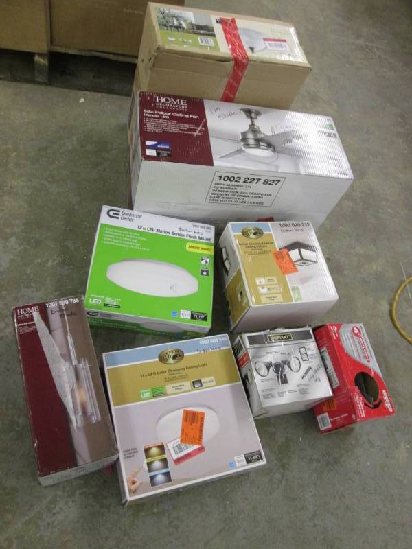 lot 122 image: Lot of 8 Lighting Products with mis...