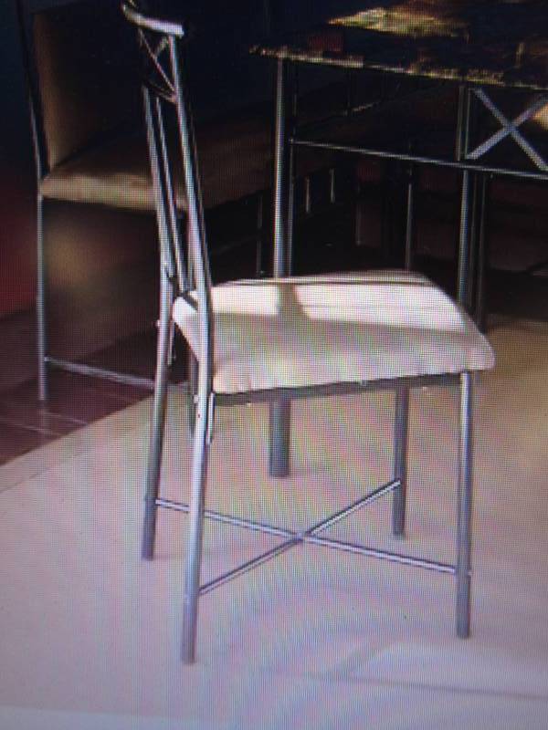 lot 135 image: Rivercourt Dining Chair open box As...