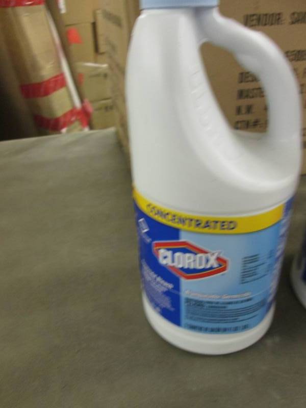 lot 151 image: 6 - 64 oz Clorox Concentrated Bleac...