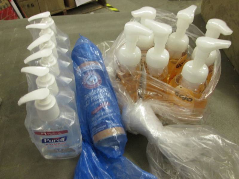lot 152 image: 6 - Purell 8 oz, 6- 7.5 oz Go Jo Fo...