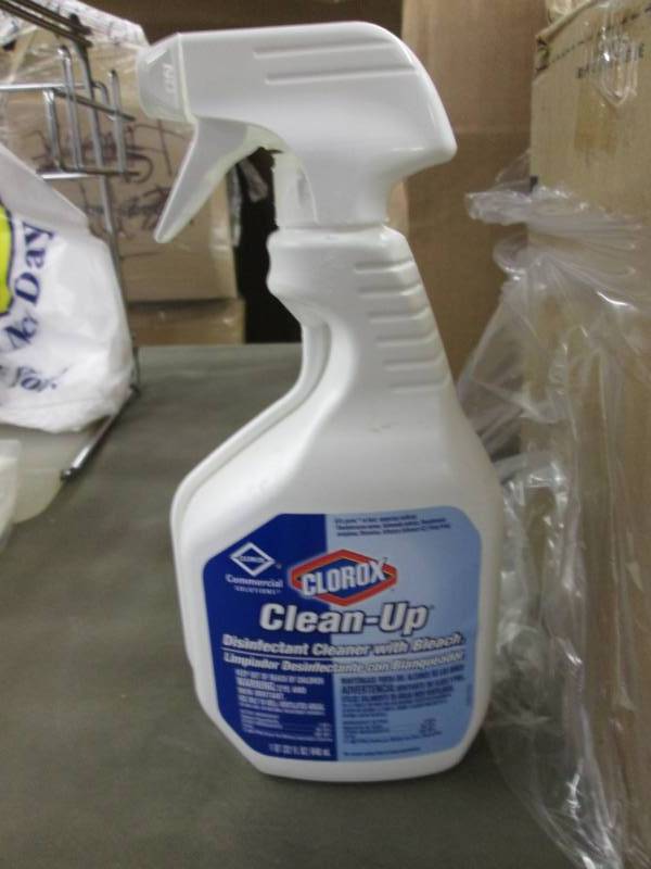 lot 163 image: 9- 32 oz Clorox Clean Up Spray Bott...