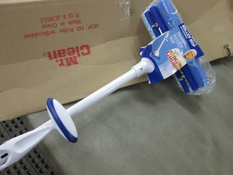 lot 185 image: Lot of 6 Mr Clean HD Roller Mops Re...