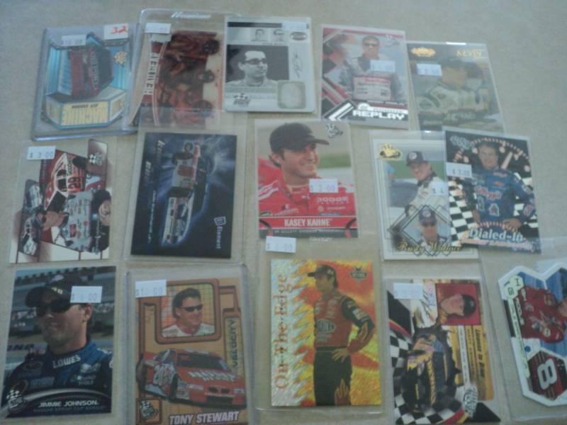 lot 17 image: Nascar Star Cards...