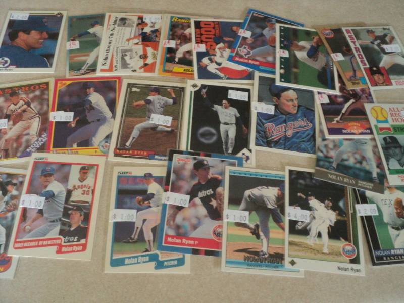 lot 22 image: 25 Nolan Ryan Cards...
