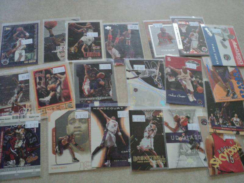 lot 49 image: Vince Carter Cards...