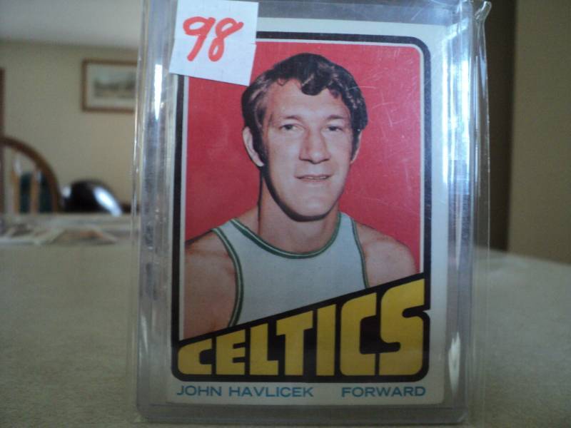 lot 98 image: 1972-73 Topps John Havlicek Card...