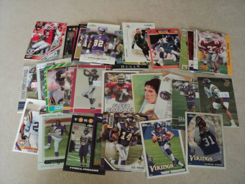 lot 110 image: 35 Minnesota Vikings Rookie Cards...
