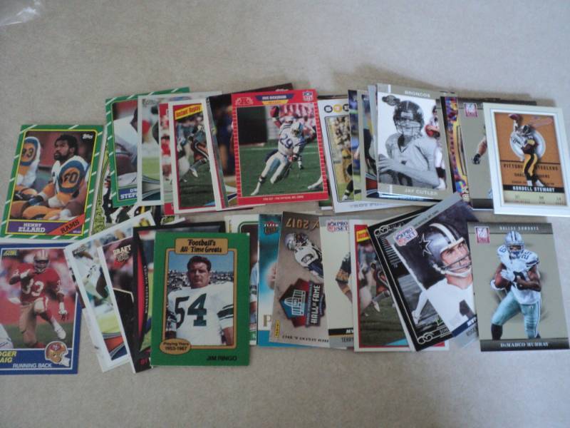 lot 111 image: 50 Football Star Cards...