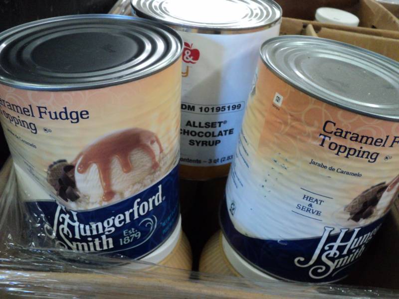 lot 150 image: 1 - 3 qt can All Set Chocolate Syru...