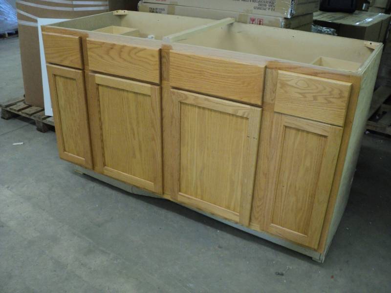 lot 166 image: 4 Doors- 2 Drawer Oak Front Vanity ...