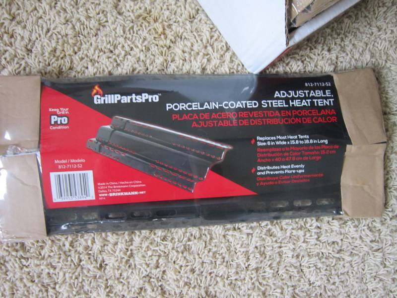 lot 420 image: Case of replacement heat tents, gri...