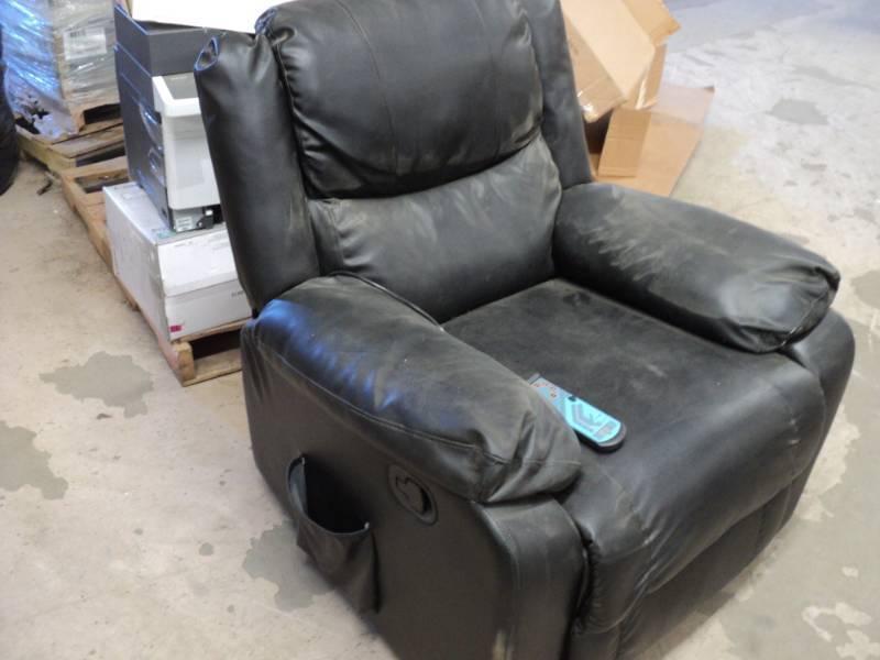 lot 225 image: Recliner Heat Massager Chair...