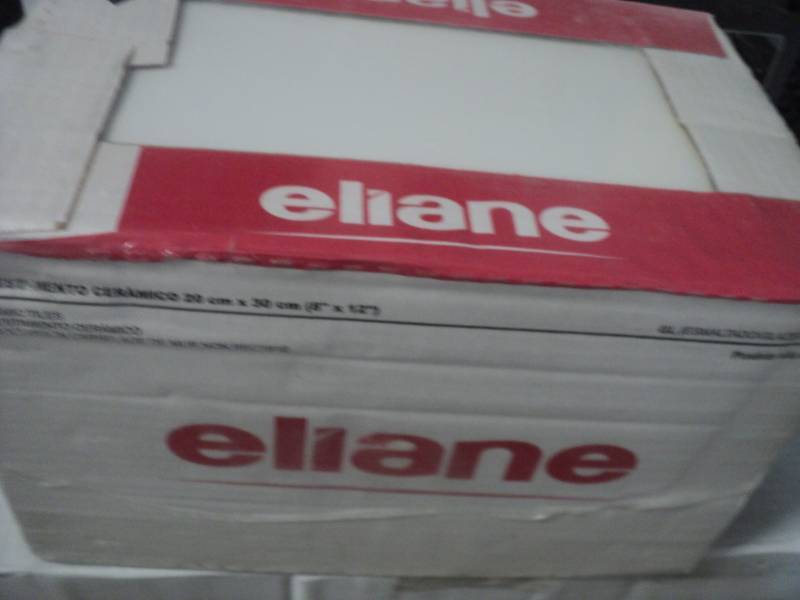 lot 283 image: Case of Elaine 8 x 12 Ceramic Til...