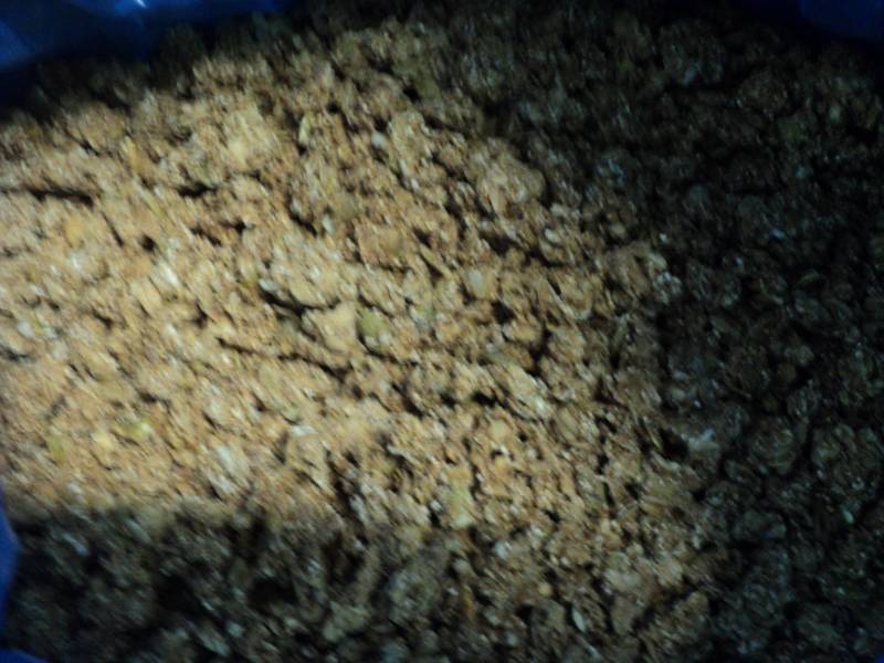 lot 302 image: 1 - 20 lb. box of Purely Elizabeth ...
