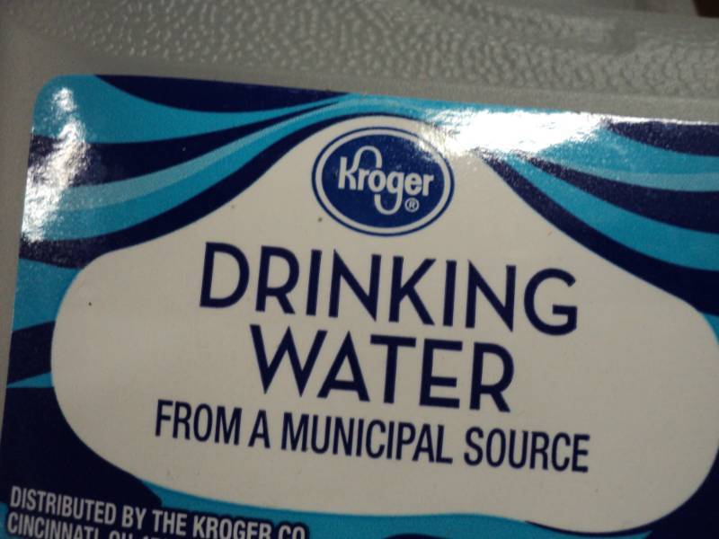 lot 310 image: 8 Gallons Kroger Drinking Water 4 p...