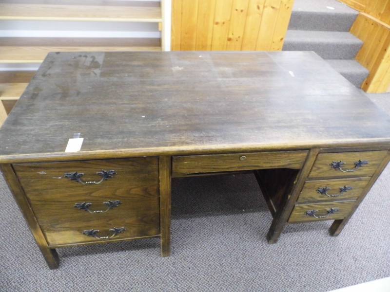 lot 32 image: Vintage Wooden Desk
