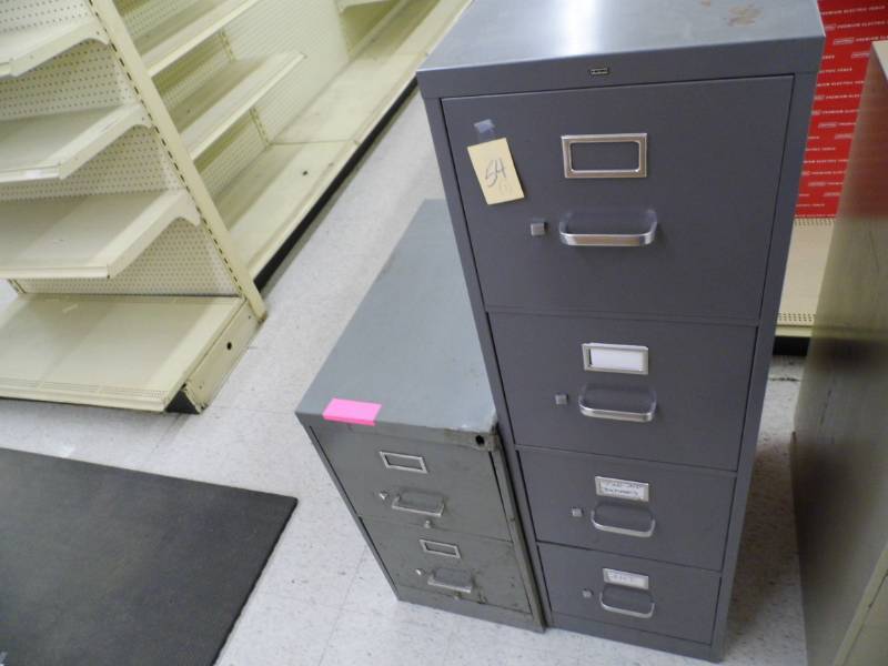lot 54 image: Lot of 2 File Cabinets
