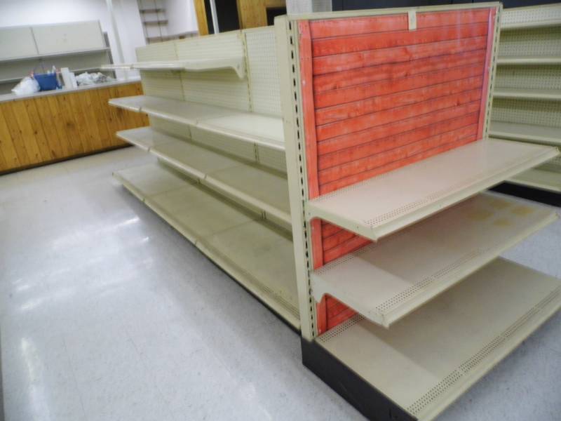 lot 59 image: Gondola Shelving