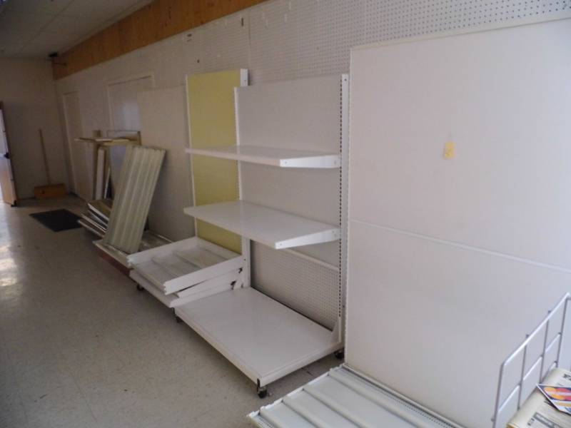 lot 64 image: Lot of 4 Racks
