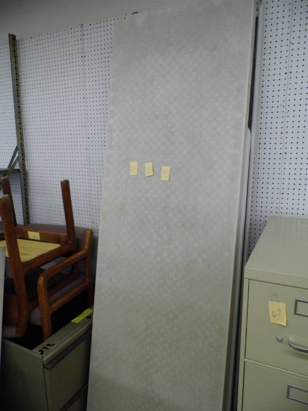 lot 69 image: Portable Table
