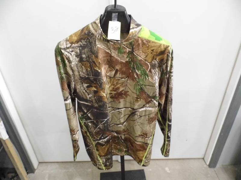Under Armour Cammo Shirt