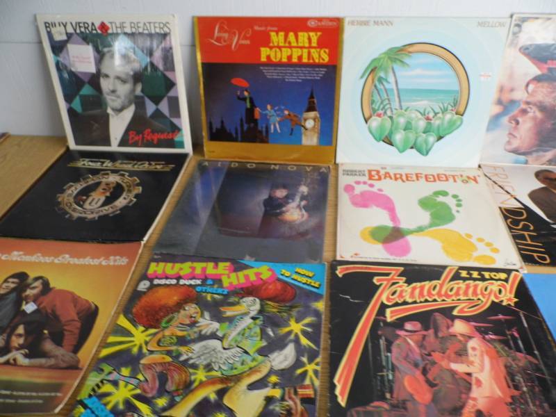 Lot of 32 Albums