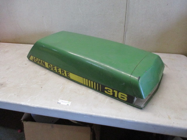 John Deere 316 Hood