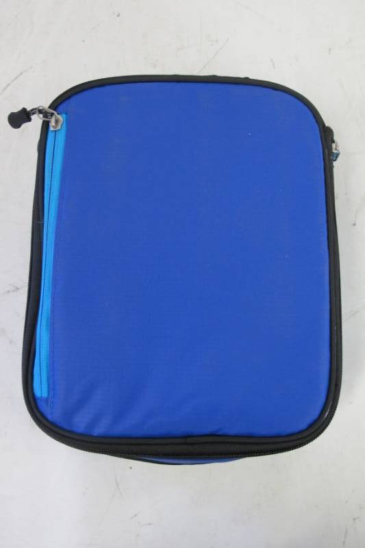 lot 120 image: Arctic Zone ULTRA Expandable Insulated Lunch Pack Bag and Bento Box - Blue