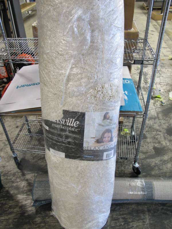 lot 46 image: Thomasville Marketplace Luxury Shag Rugs - 5ft 3in x 7ft 5in - Cream