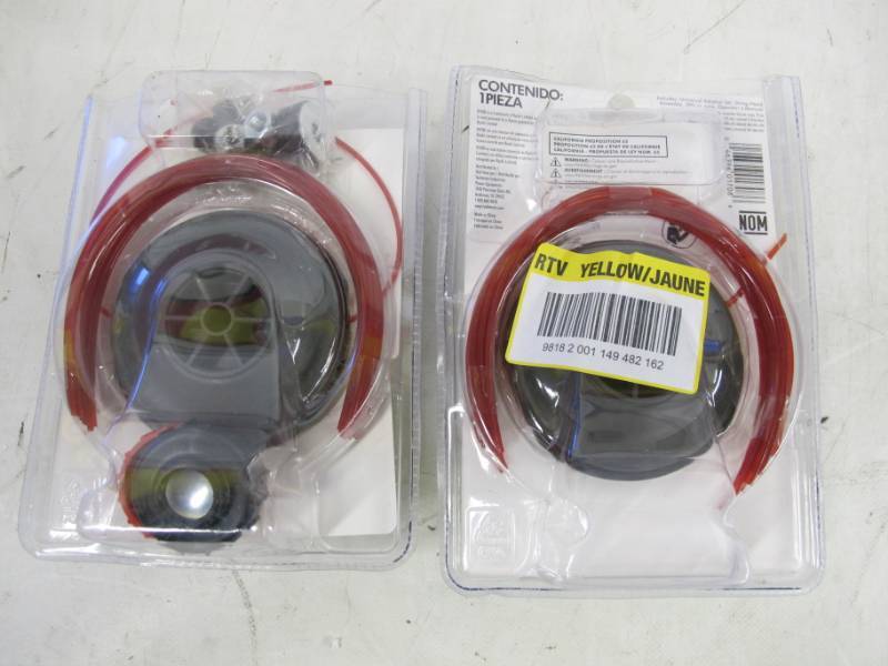lot 68 image: RYOBI Universal Pro Cut ll 0.095 in. Fixed Line String Head w extra head and strings