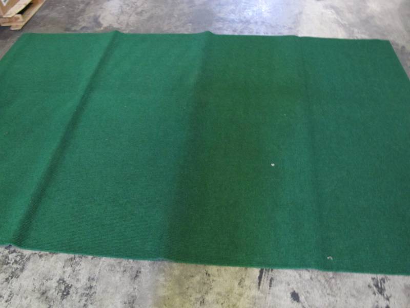 lot 44 image: FOSS Floors Dcor Clean Green IndoorOutdoor Area Rug 6 X 9 - Green