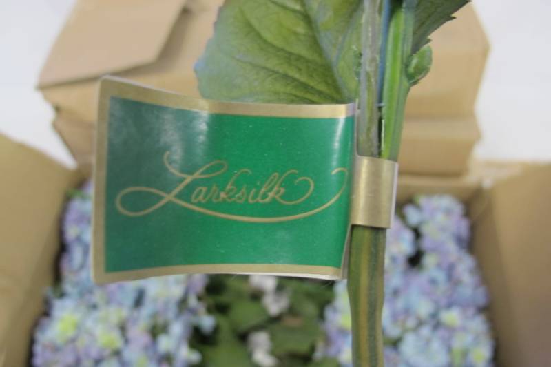 lot 34 image: Box of 24 Larksilk 17 Bulgaria Hydrangea Silk Flowers - Blue - NEW