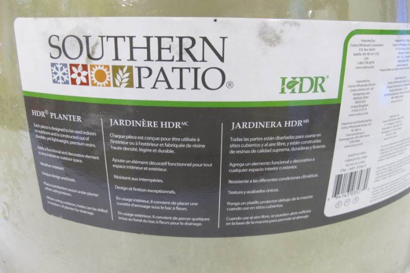 lot 76 image: Pair of Southern Patio Vancouver HDR Planter - Olive Green - NEW