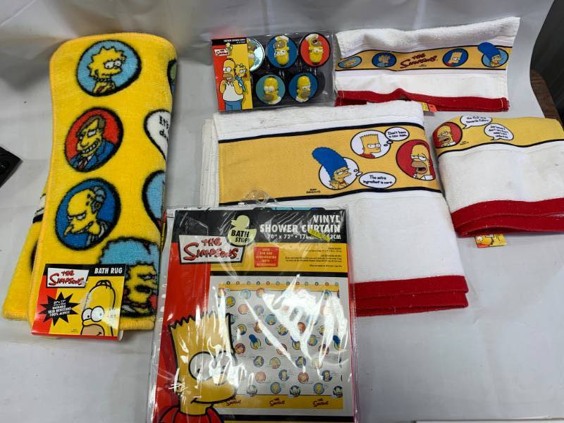 lot 3 image: Vintage Simpsons Bathroom Set