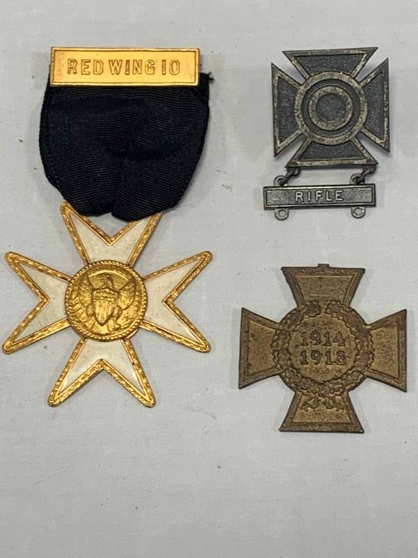 lot 25 image: Very Old Military Medals