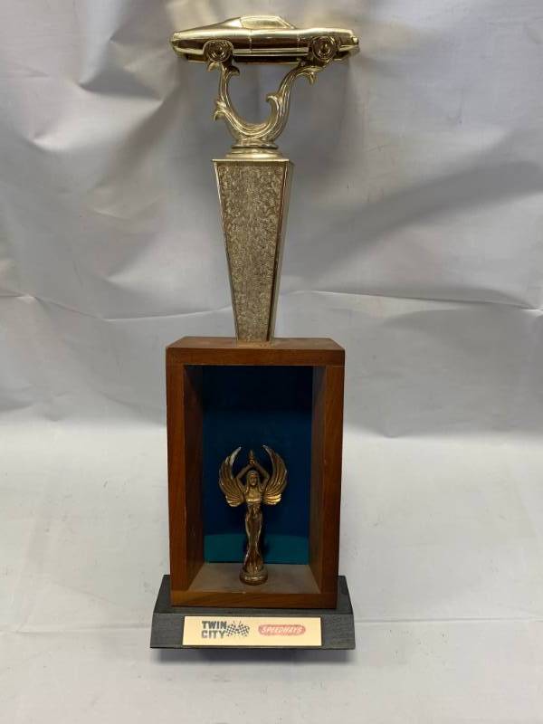 lot 26 image: 1960s Vintage Car Race Trophy