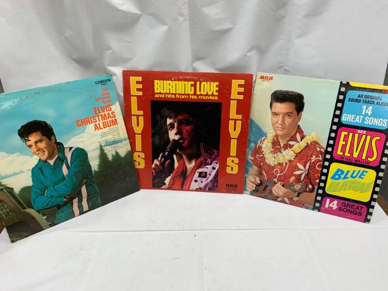 lot 61 image: Lot of 3 Elvis Record Albums