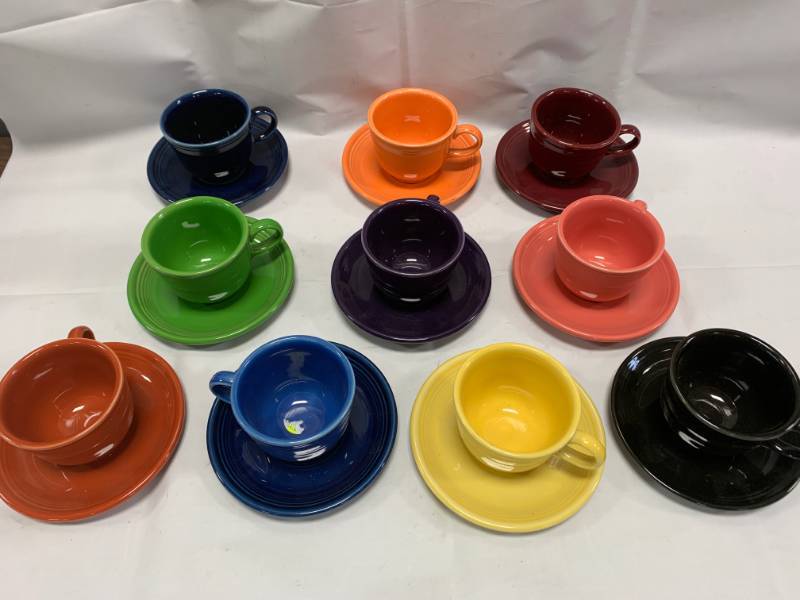 lot 64 image: Lot of 10 Fiestaware Cups & Saucers