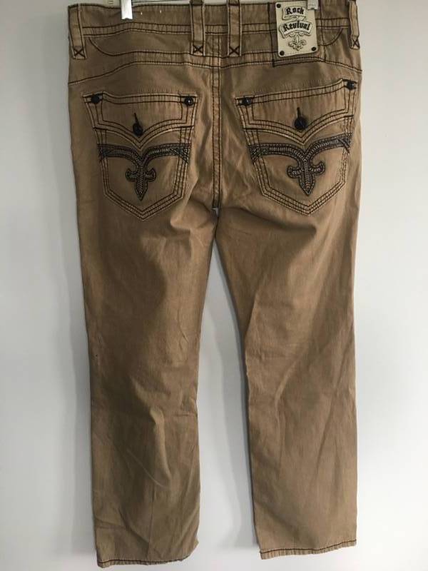lot 24 image: Rock Revival Jeans Mens 34 Brown