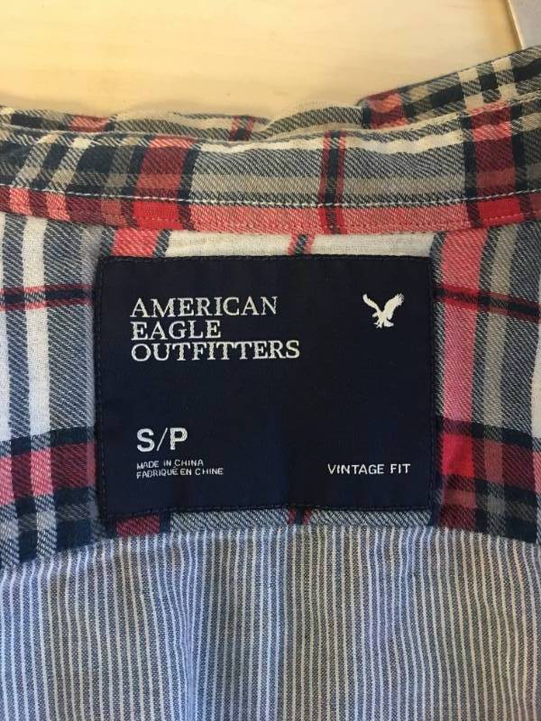 lot 14 image: American Eagle Flannel Top