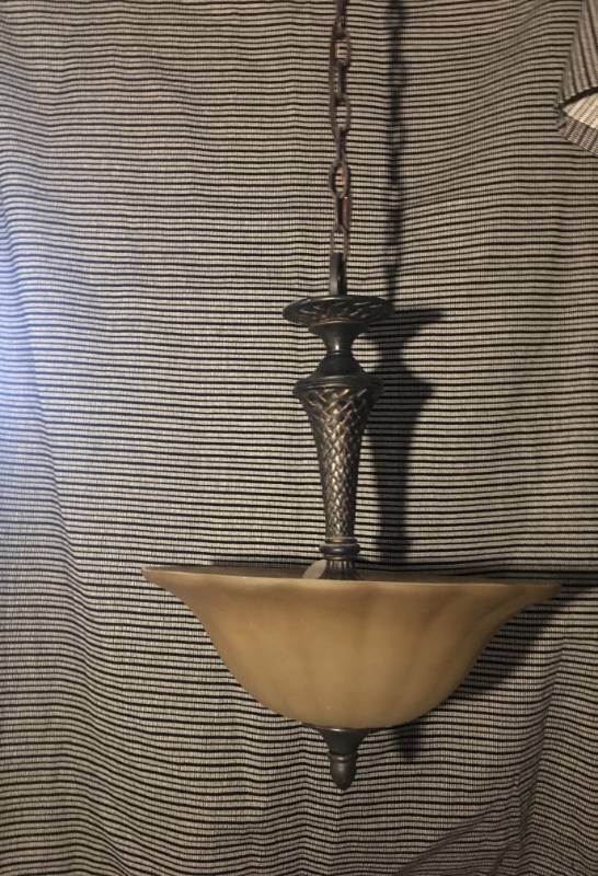 lot 48 image: Pendant Light Fixture