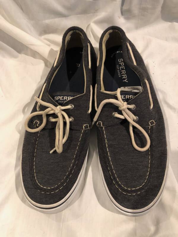 lot 45 image: Sperry Canvas Shoes Mens 12 Grey