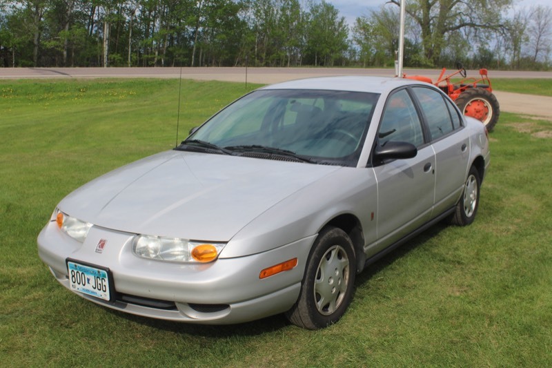 2001 Saturn S-Series SL1
